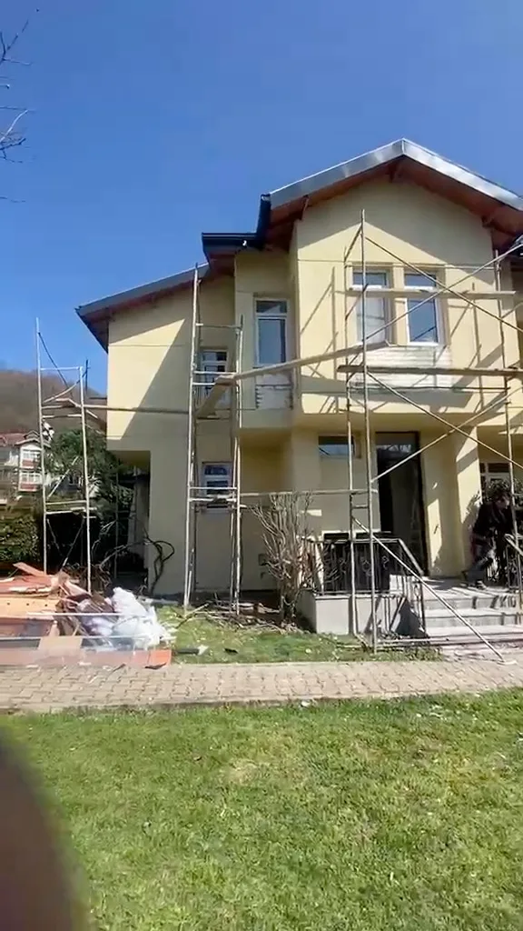 Villa Projesi — Ön Giriş ve Bahçe Aksı
